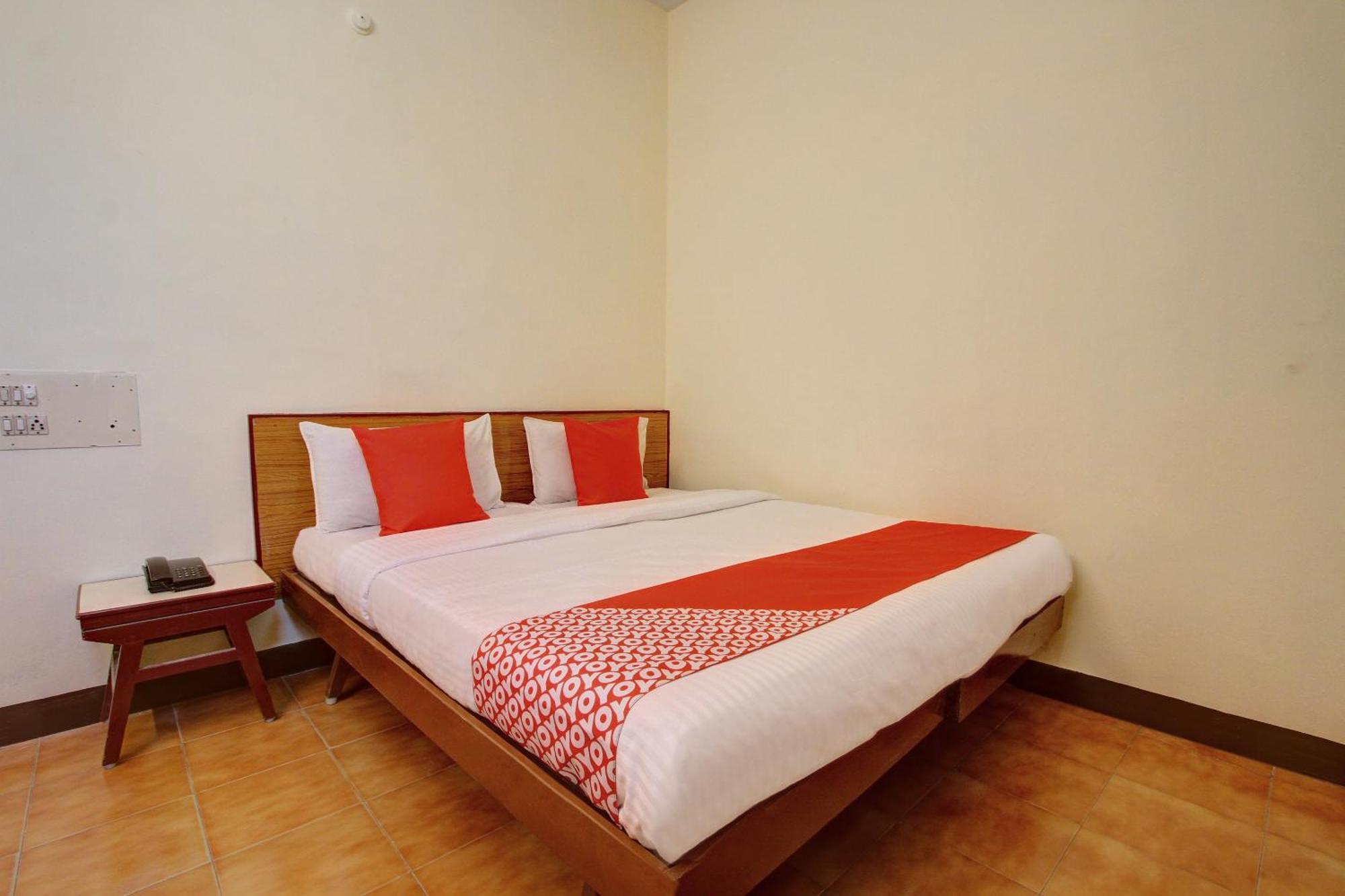 Hotel O Radhakrishna Maduráj Kültér fotó